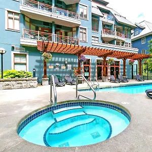 ag221-studio-stepdown-livingarea.hotels-of-whistler.com/